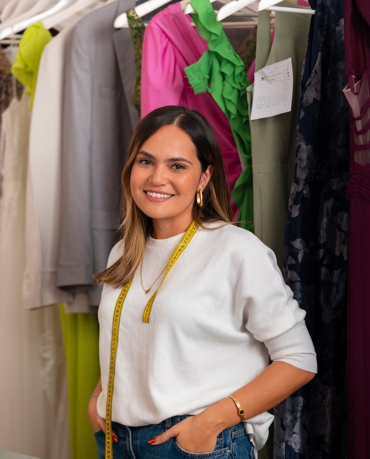 mujer brasilena talla media que